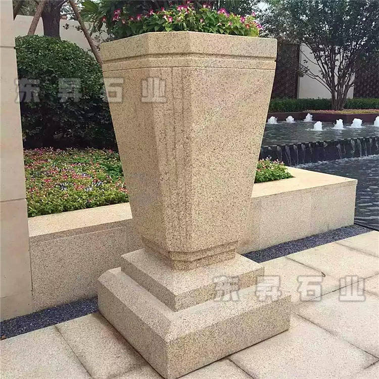 别墅庭院黄金麻花钵图片大全_装饰