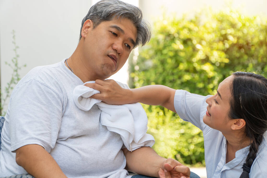 症状|渐冻有什么危害？(如何缓解渐冻)