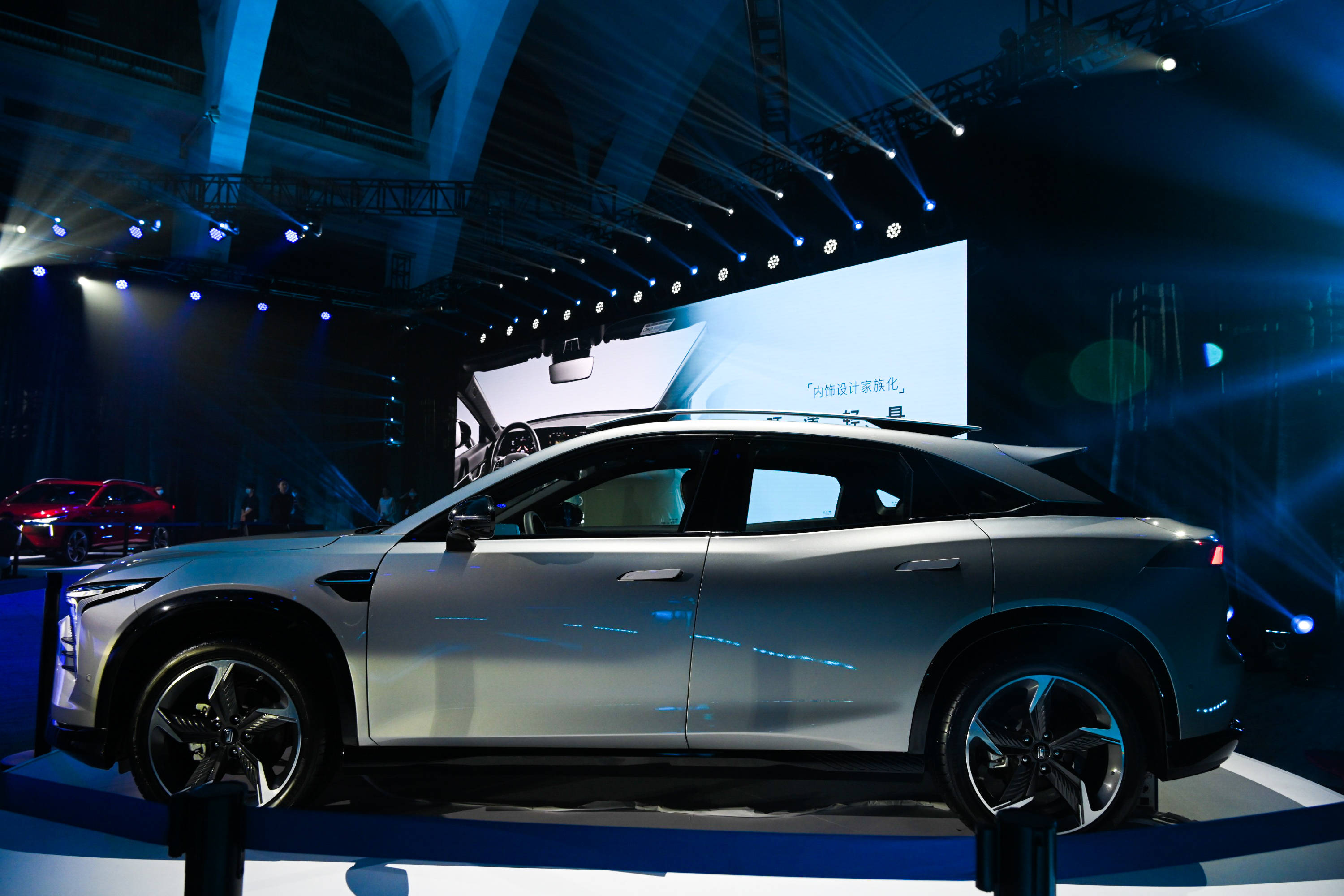 2021广州车展一汽奔腾b70s首发亮相