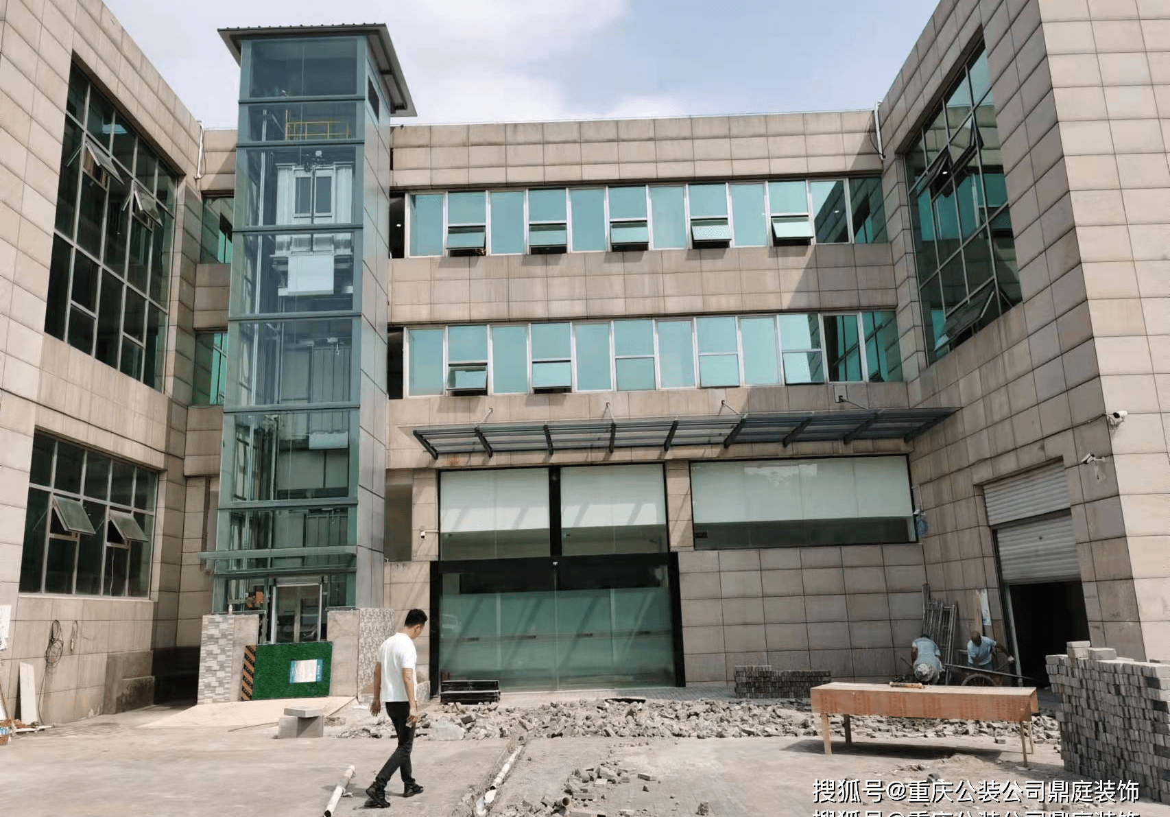 重庆工业园区办公楼装修实景图分享