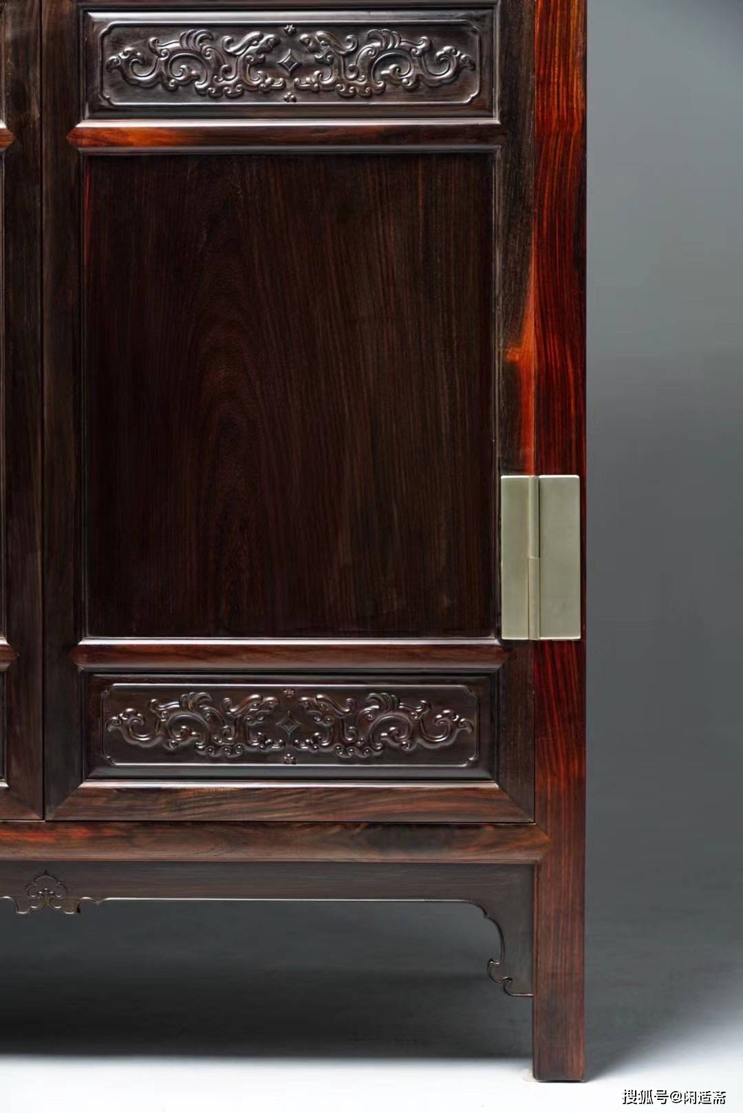 原创古雅端庄明式家具螭龙纹方角柜