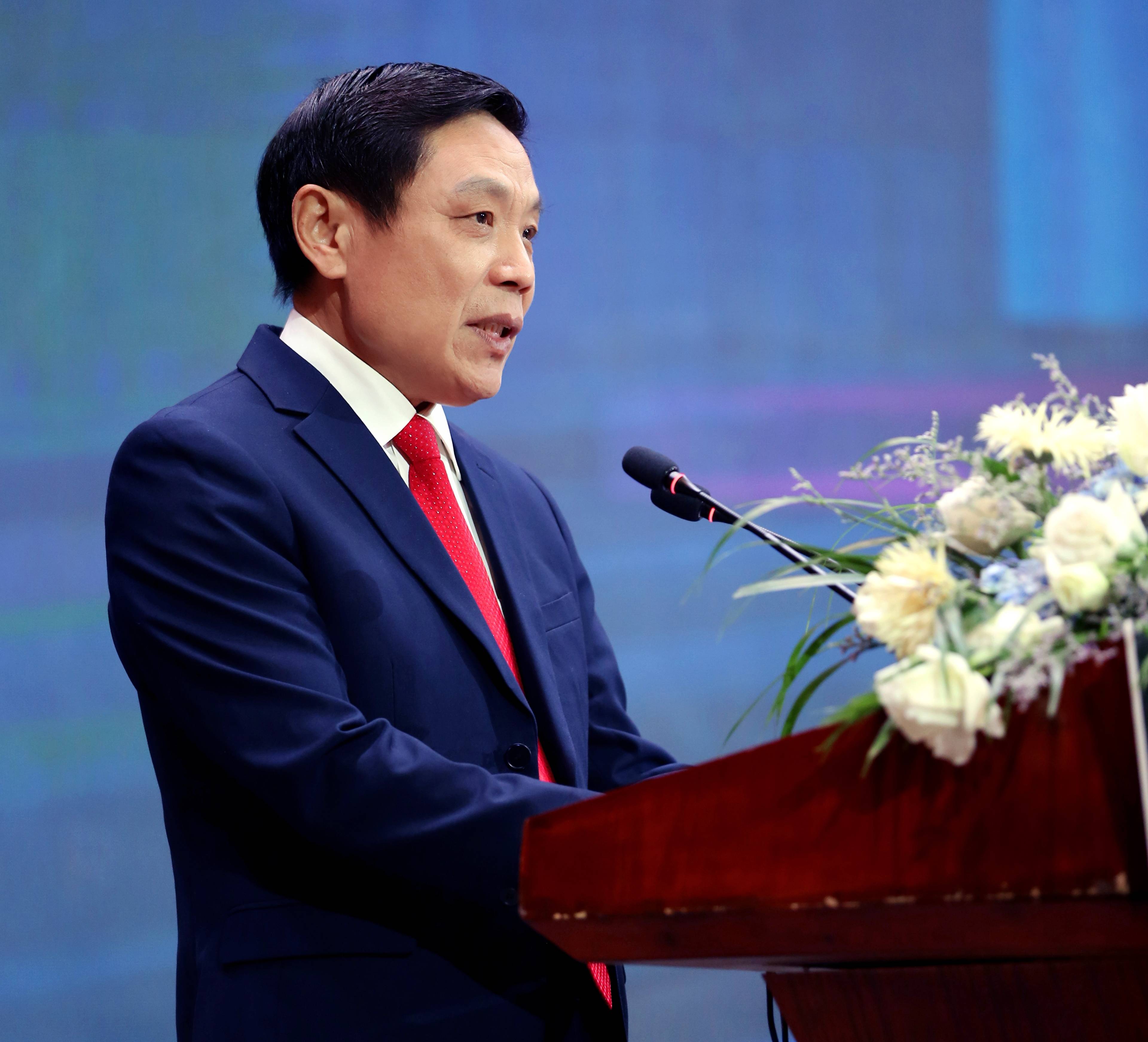 中国文物保护基金会理事长,国家文物局原局长刘玉珠发表了视频演讲
