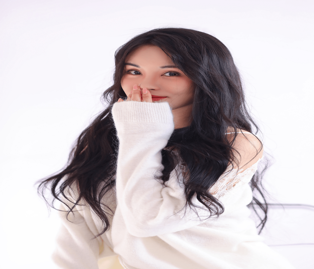 小花旦闫薇儿的新歌《还好有你》