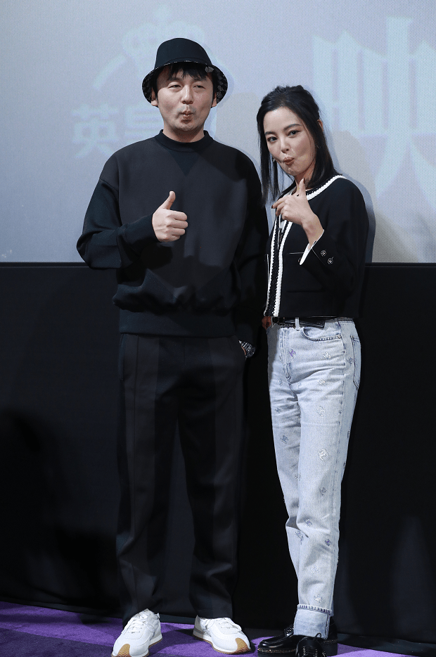 《古董局中局》上海路演 雷佳音笑谈与辛芷蕾cp感:我俩长得像