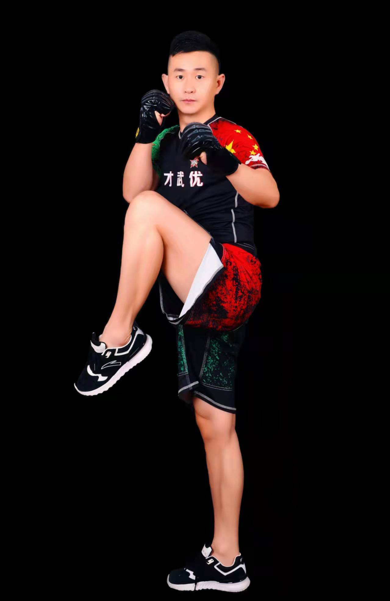 "武警拳王"四级警士长赵山_擂台_技术_经验