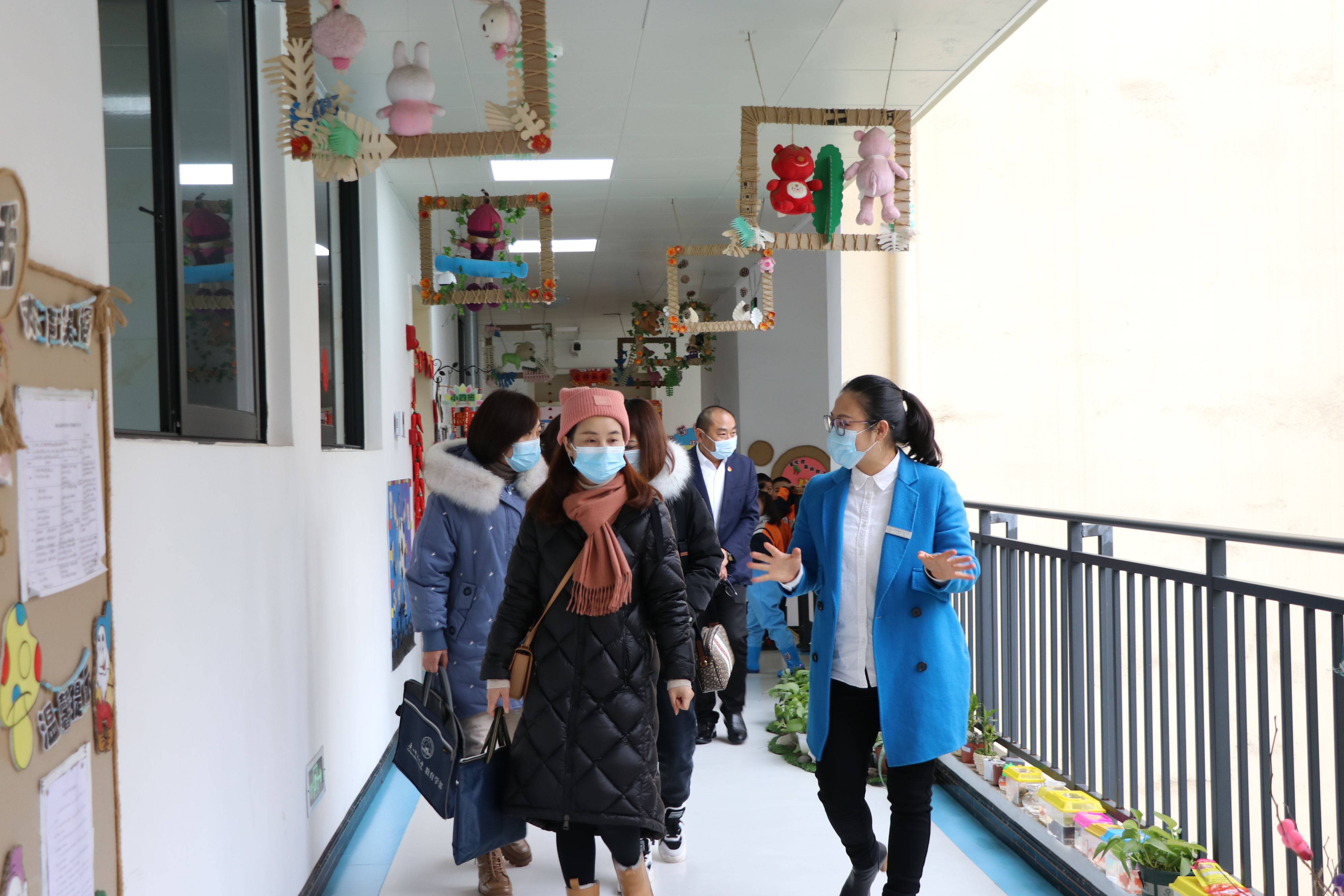 敘永縣永寧幼兒園迎接瀘州市示範性幼兒園評估驗收