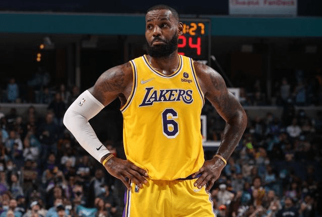 詹姆斯总得分最新数据图 21f5ec1f34dd46fea03bc1133874af11.png