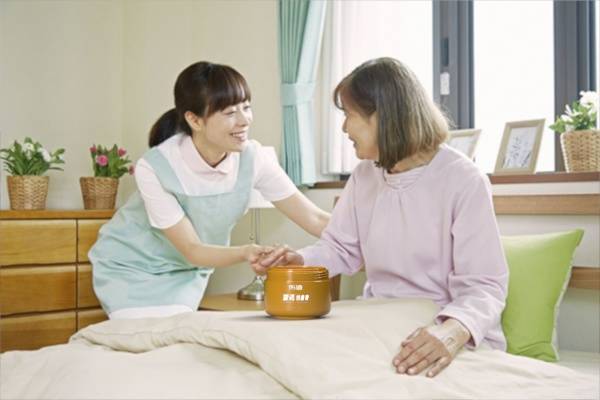 怎么护理卧床不能动的病人坐起来 d236061d4e31413487a8572b23164528.jpeg