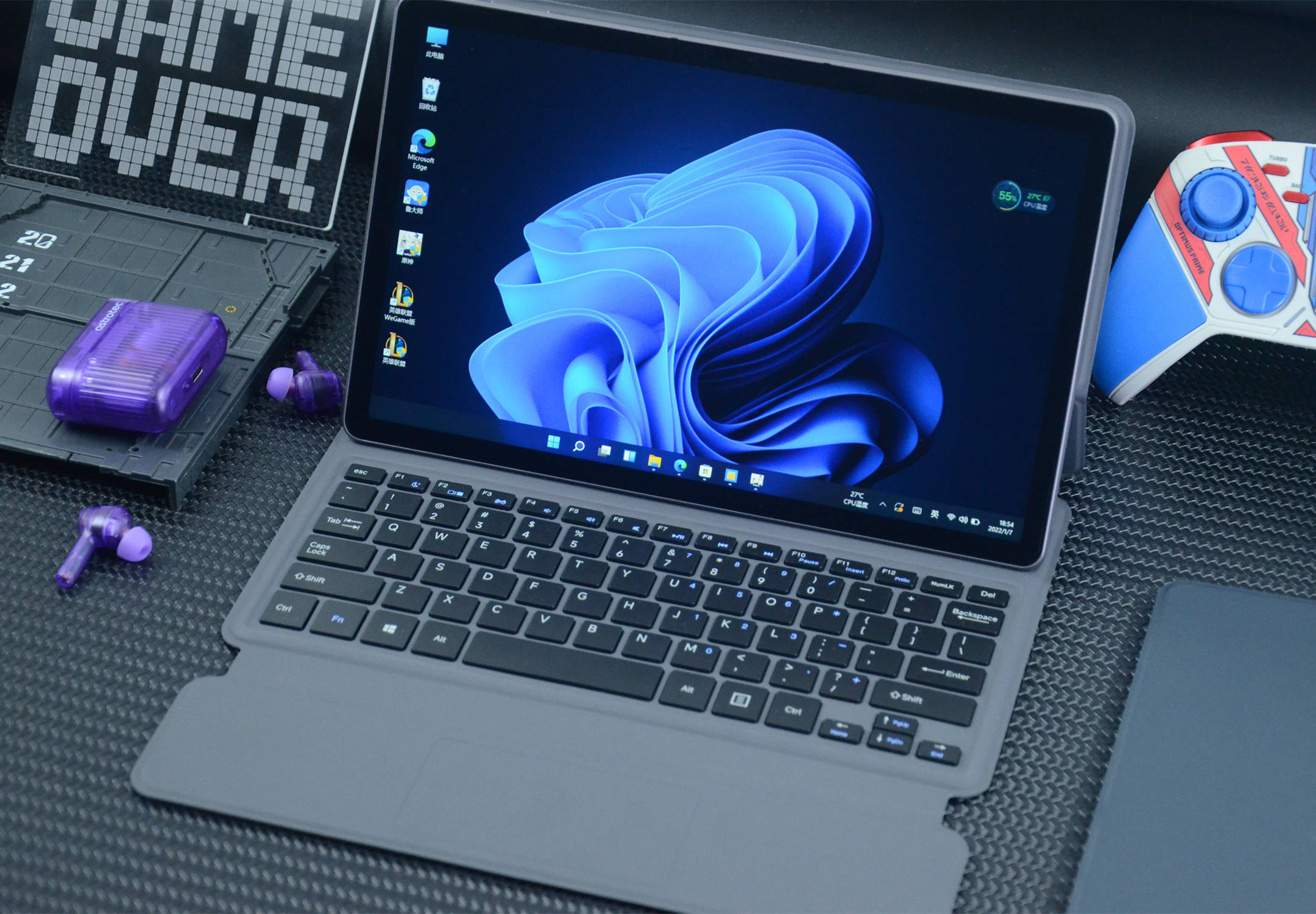 国产用心了！跑分超70万的二合一平板电脑：酷比魔方iWork GT随行本简评