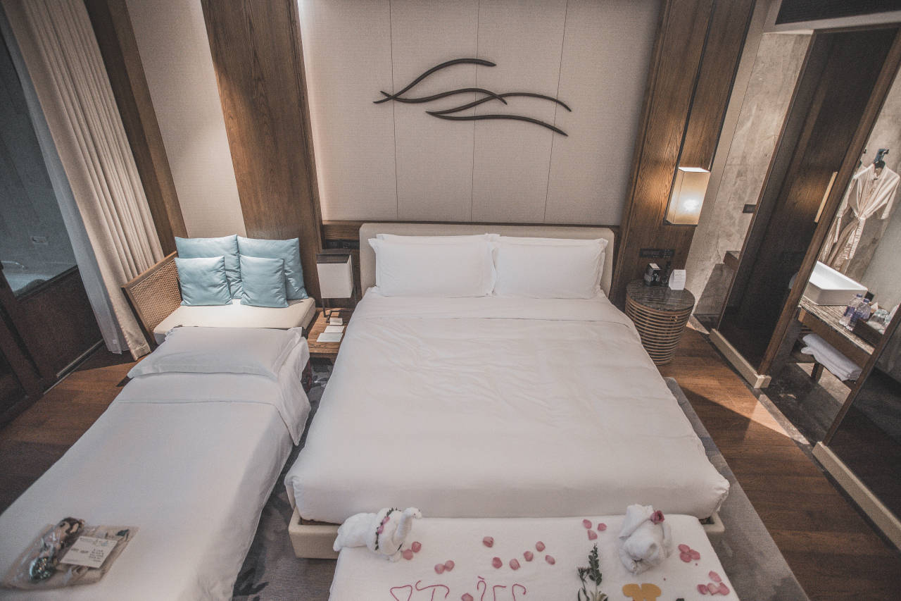 康乐活动|三亚酒店推荐丨海棠湾首家海底餐厅，亲子旅行好去处！