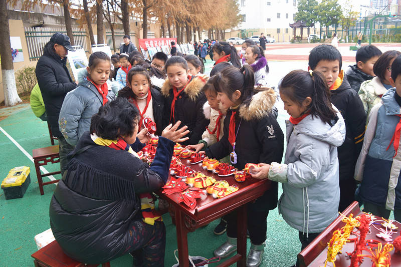 兴化新生小学图片