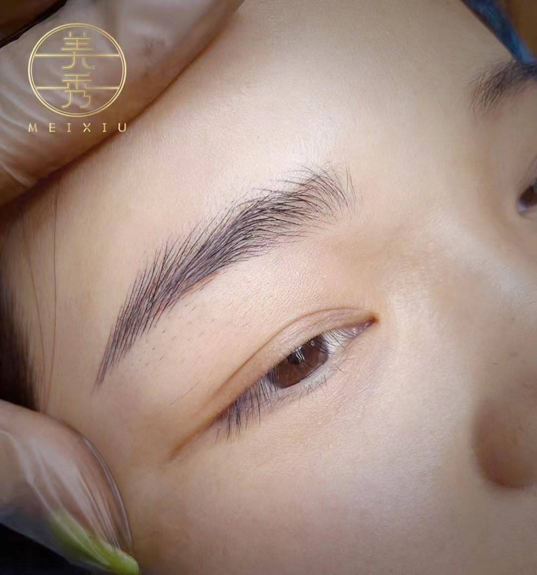 中国纹绣教育领军人马丛珊老师机器野生眉的清晰定义和重要特征