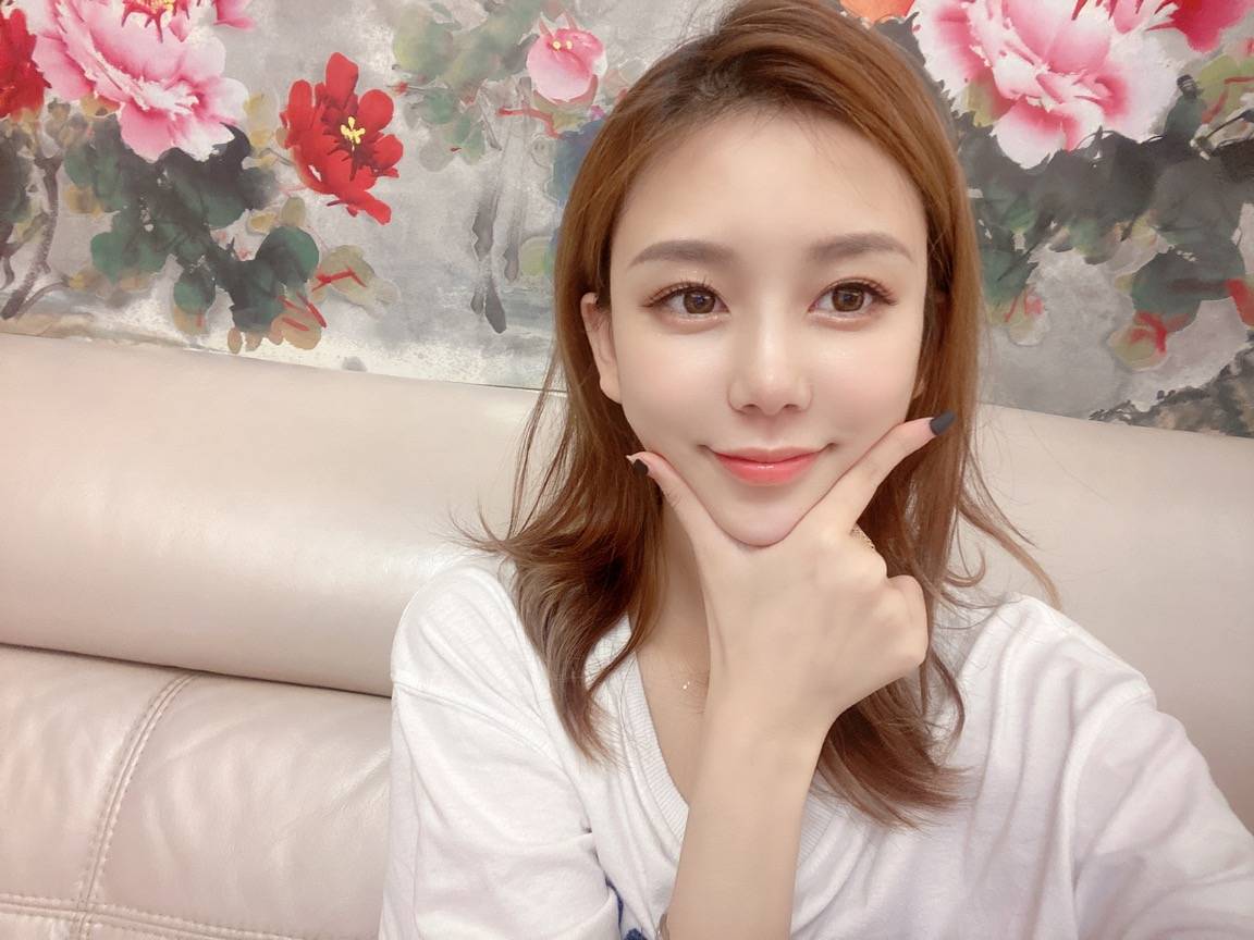 小a祝福大家小年快乐 娱乐 麦洋 龙韬