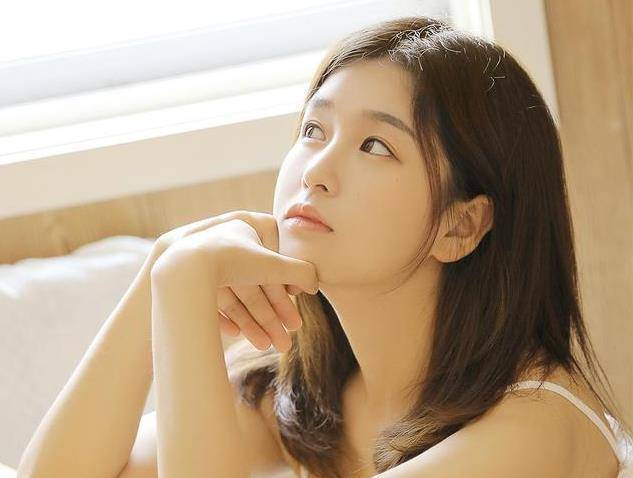 把她腿抬起来用力撞进去 美妙酥麻的滋味瞬间充斥全身(2)