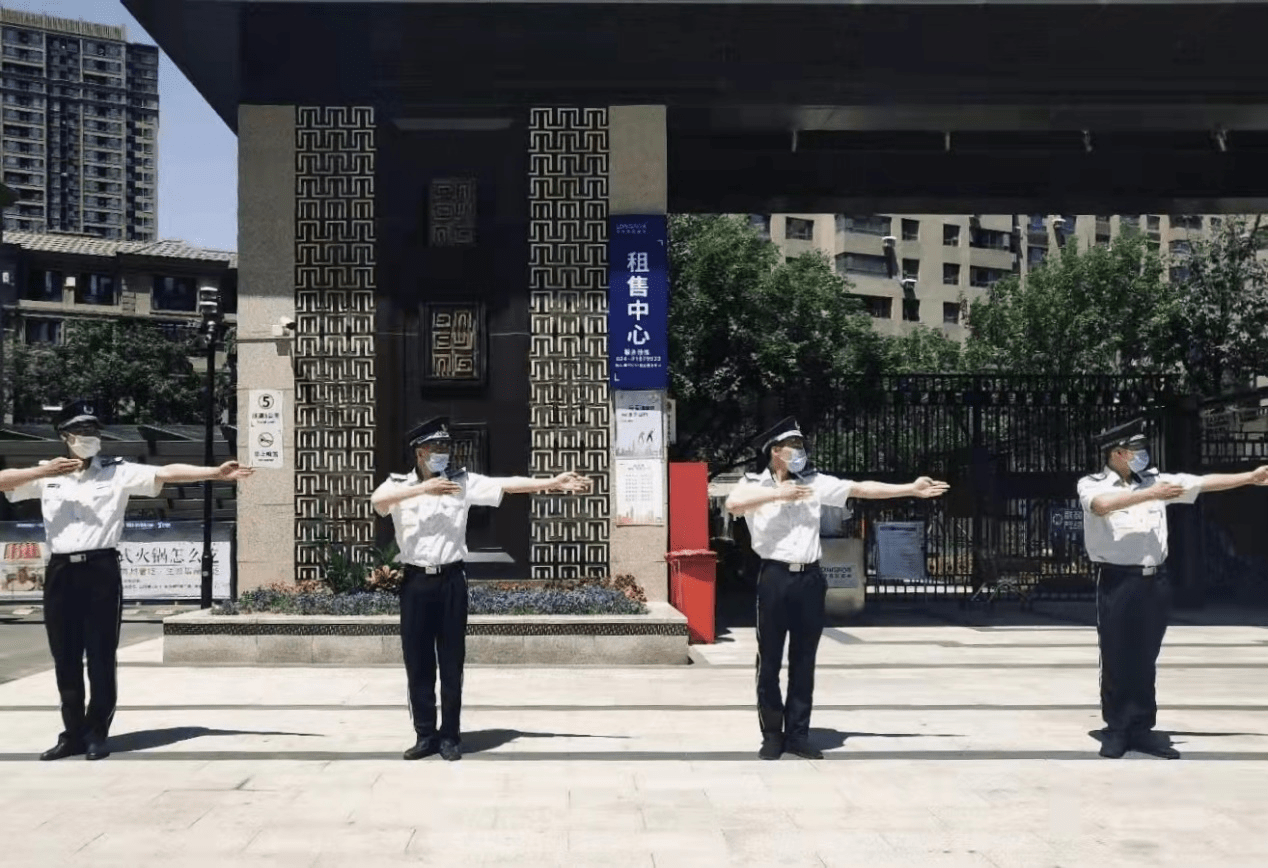 沈阳龙湖智·创生活保安人员演练实拍有一种守护,叫龙湖智·创生活.