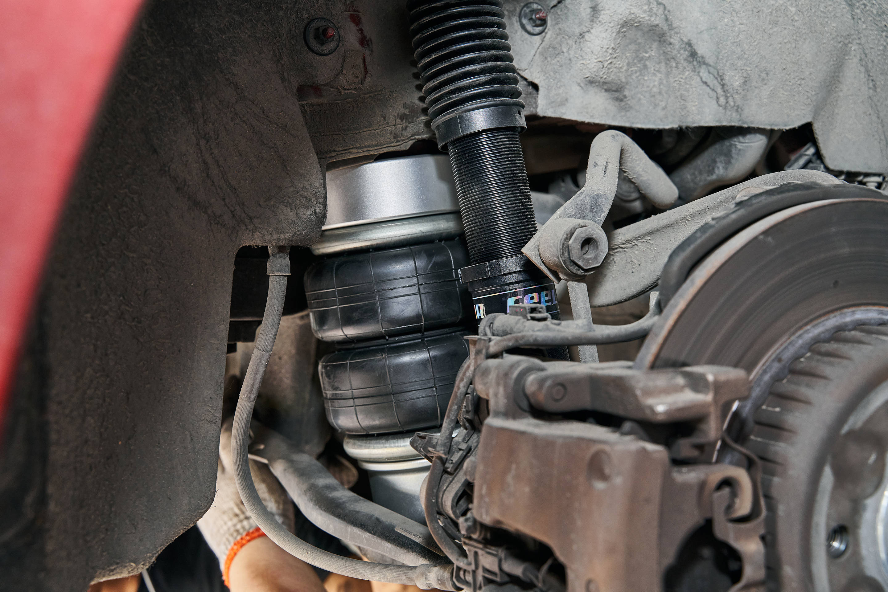 出街靓仔 贴地飞行 奔驰c级w205改装magic air气动避震