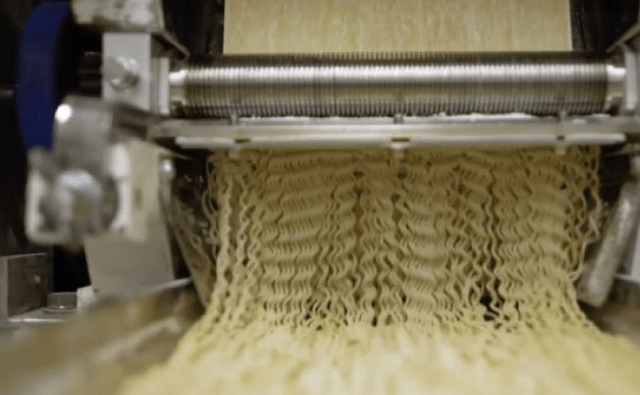 [转载]方便面为什么不做成直的，却要做成弯的？