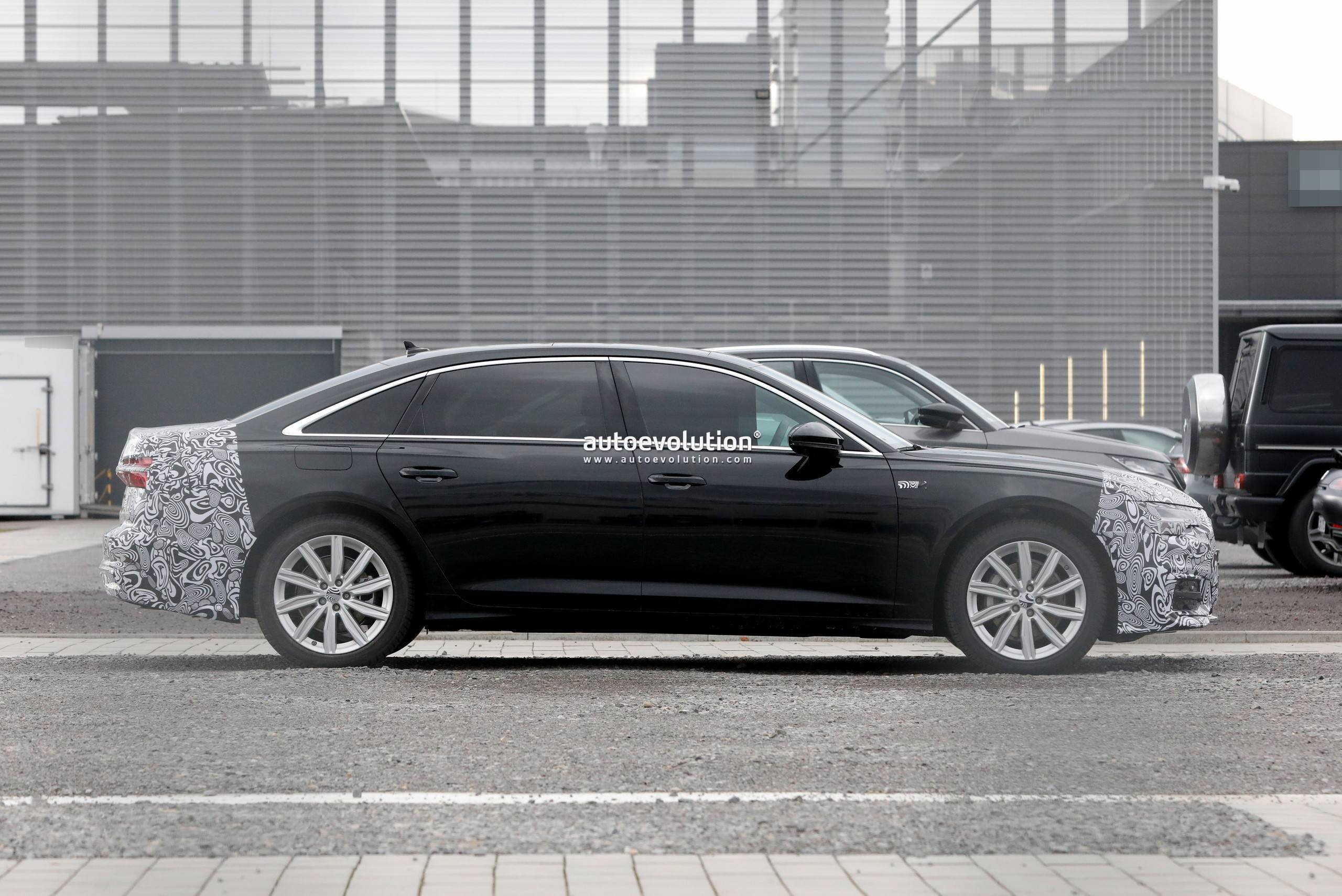 中期改款奥迪a6最新路试谍照曝光细节调整