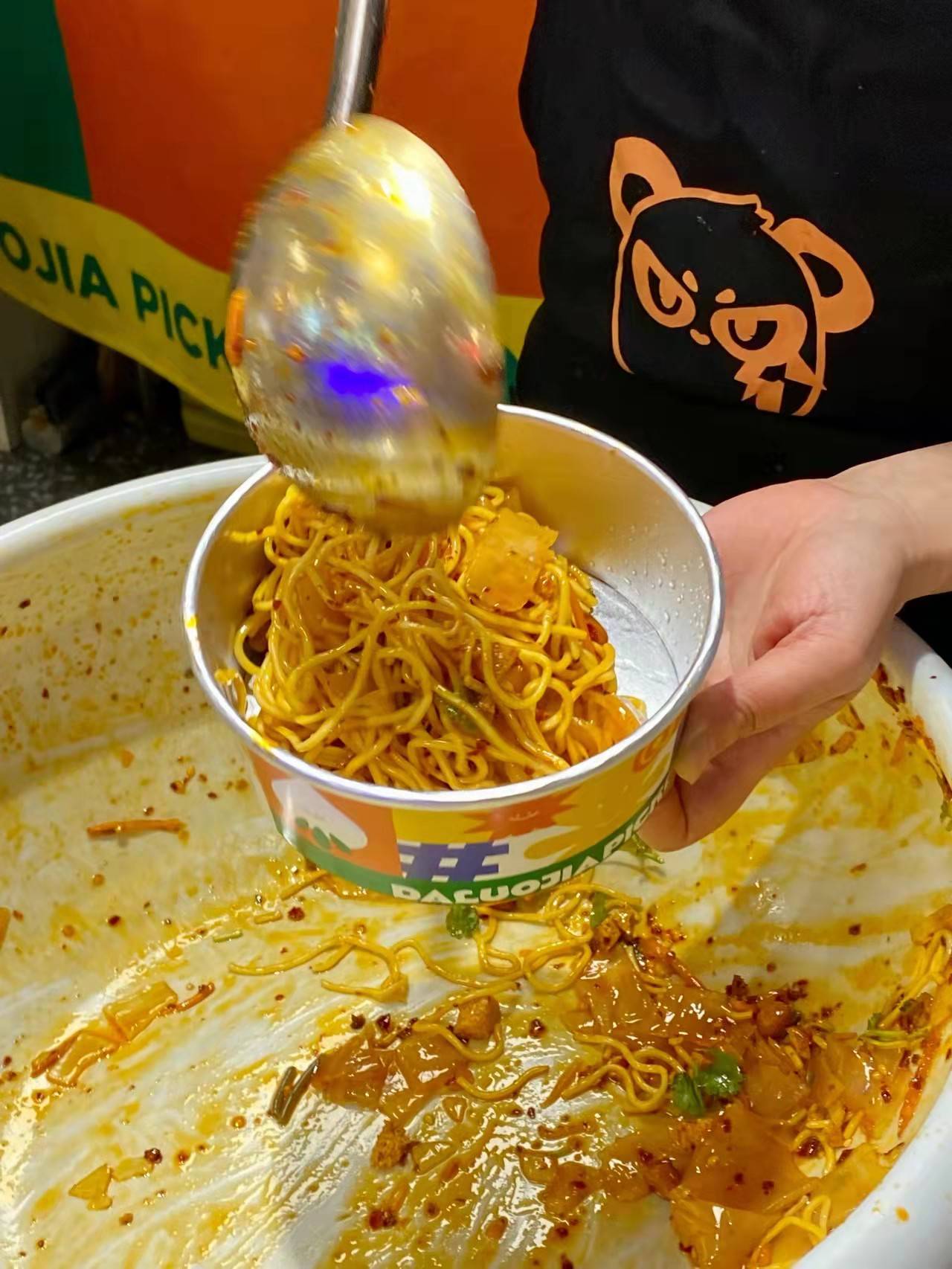 合肥探店：秒杀韩国泡菜的湖南泡菜好吃哭了，搭配面食酸酸辣辣可口开胃_搜狐网