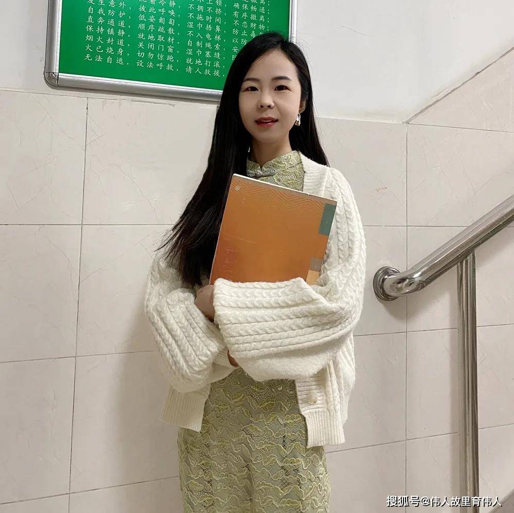 近年来,济钢高中已培养300余名优秀毕业生,多人考入清华大学.