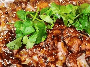 香菜|不洗锅，烤箱做的洋葱黑椒嫩牛肉