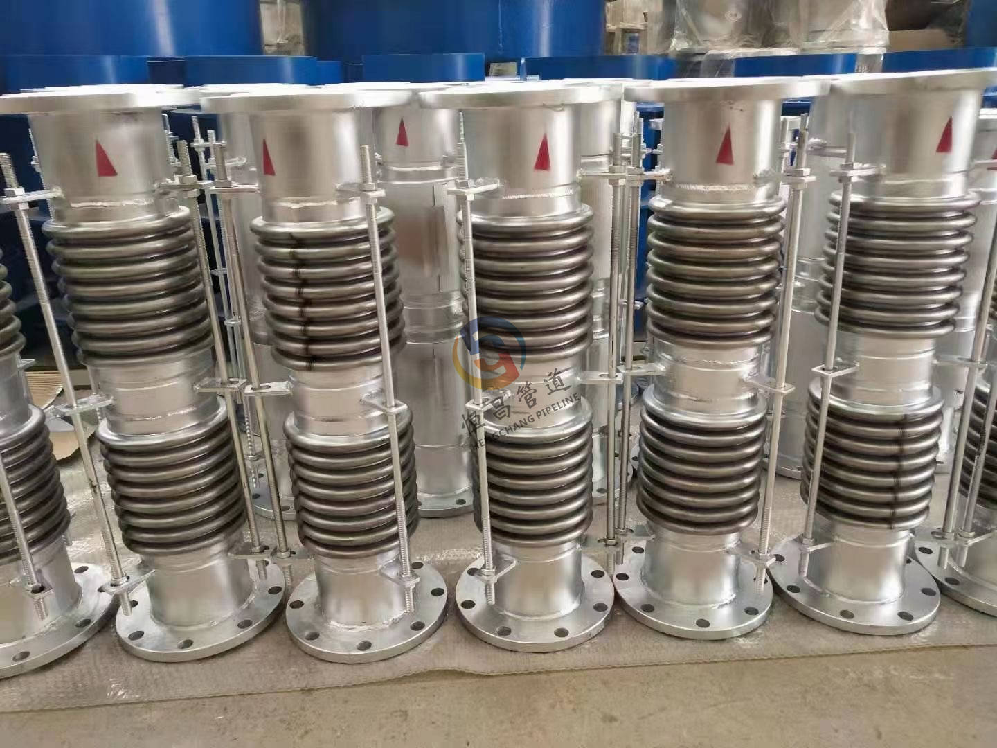 jzw直埋式轴向外压型波纹管补偿器的优点