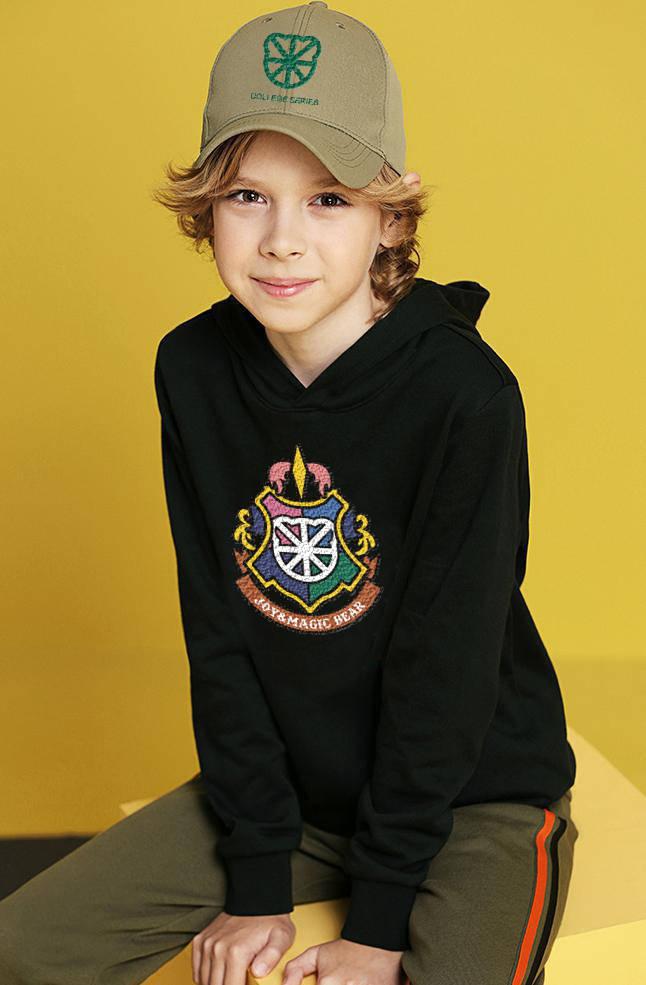 品牌 这个熊也太酷了吧~