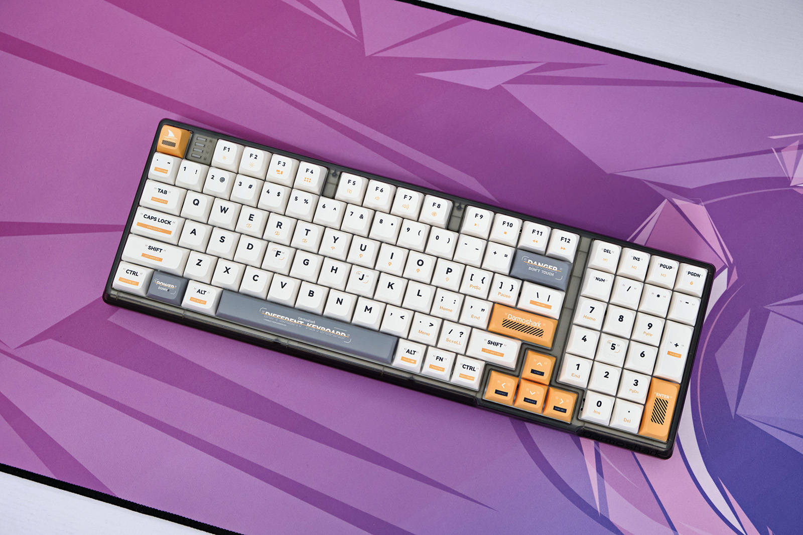 有颜能打,不容错过,darmoshark k7 pro三模机械键盘分享_type-c_键位