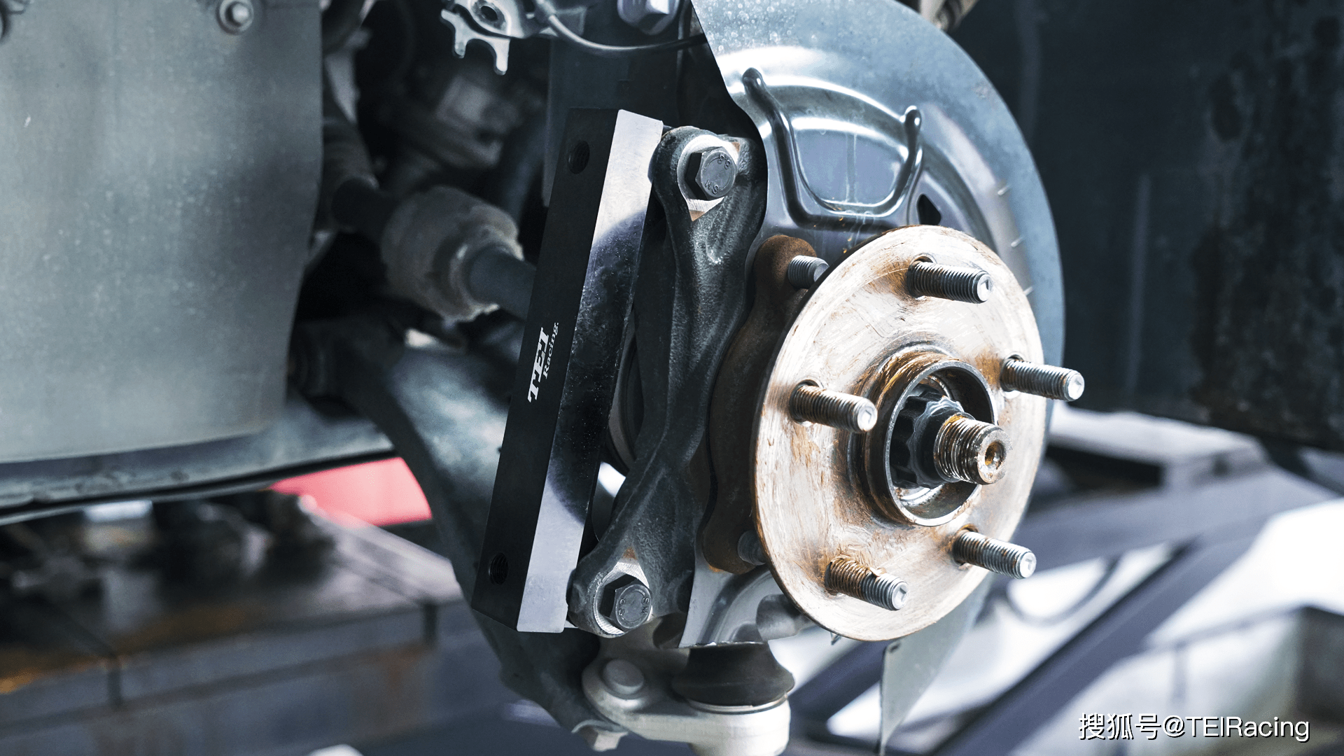 改装tei刹车卡钳套件,原厂18寸轮毂(加15mm法兰盘)_搜狐汽车_搜狐网