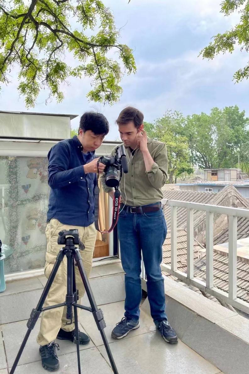 原创方喆宣讲京味儿文化用镜头记录老北京