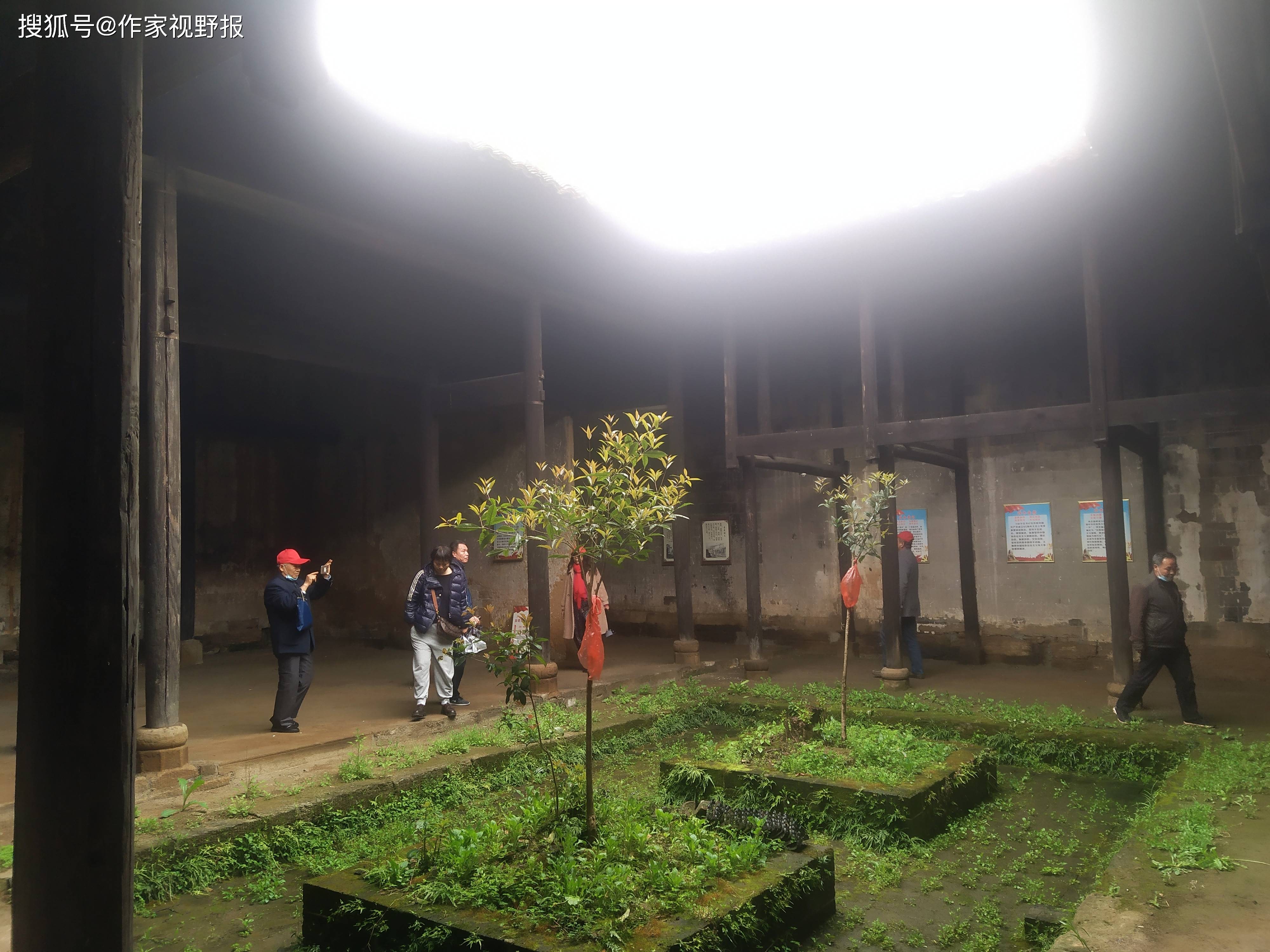 秀丽村庄:红安县华家河镇西张家村