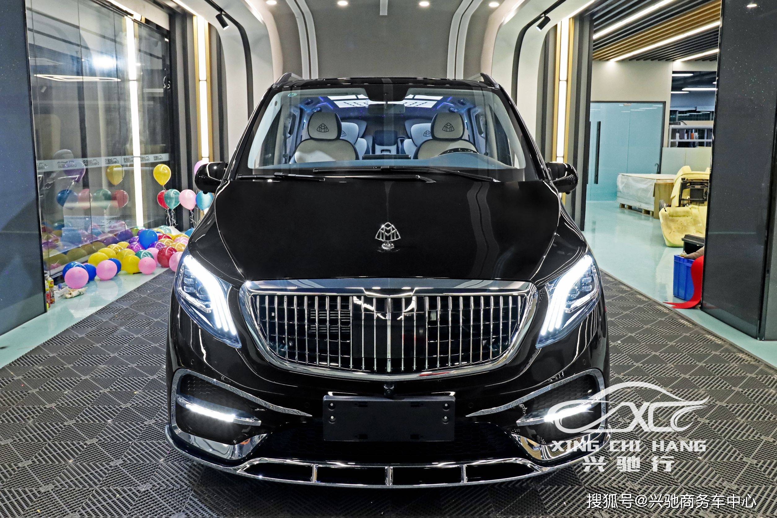 兴驰商务车之奔驰威霆七座海阔天空版