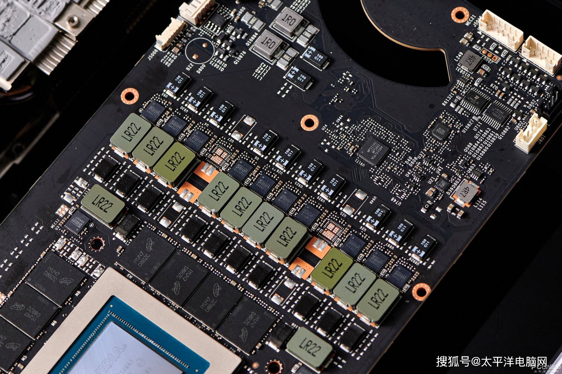 影驰rtx3090ti星曜oc拆解图赏散热模组ti过强悍
