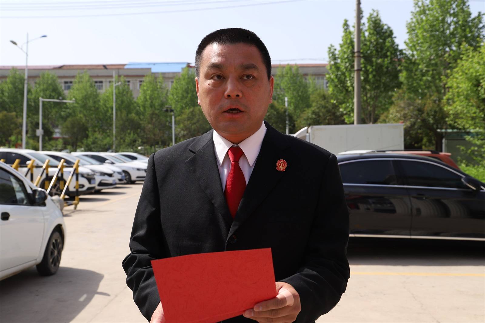 汴梁关注|开封尉氏县法院举行县公安局驻院警务工作站揭牌仪式_邓强