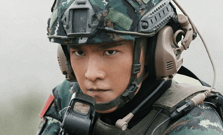 杨洋《特战荣耀》捕蝎行动获赞,燕破岳经历了真正的枪林弹雨