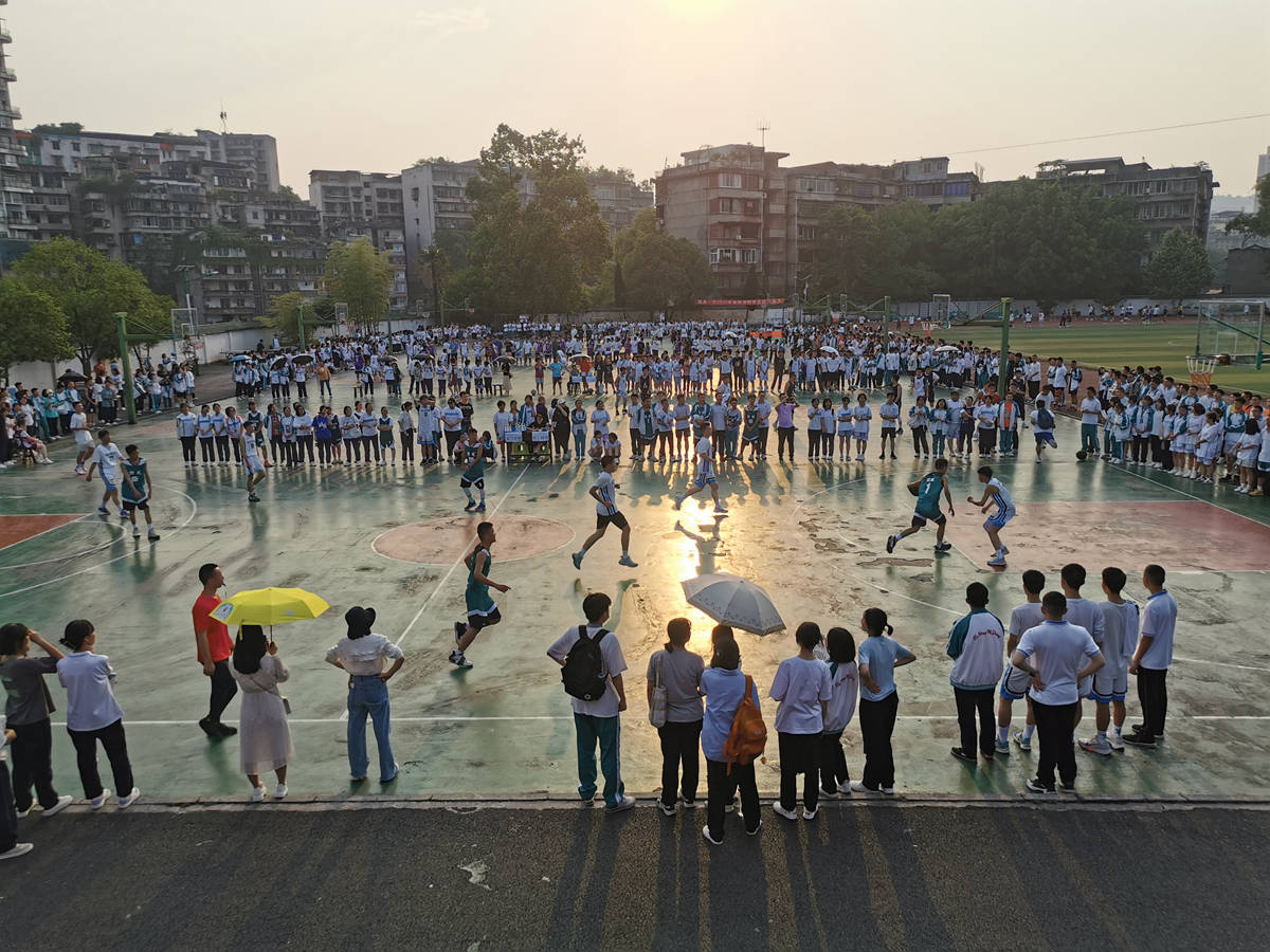 叙永一中校园篮球赛青春勇拼搏