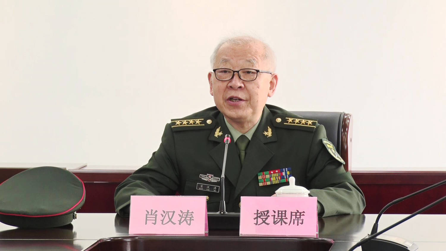 活动现场,苏州市委原常委,苏州军分区原政委,苏州市军休干部讲师团