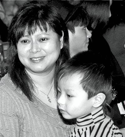 转发:艺人唐国强的婚姻波折_孙涛_女儿_工作