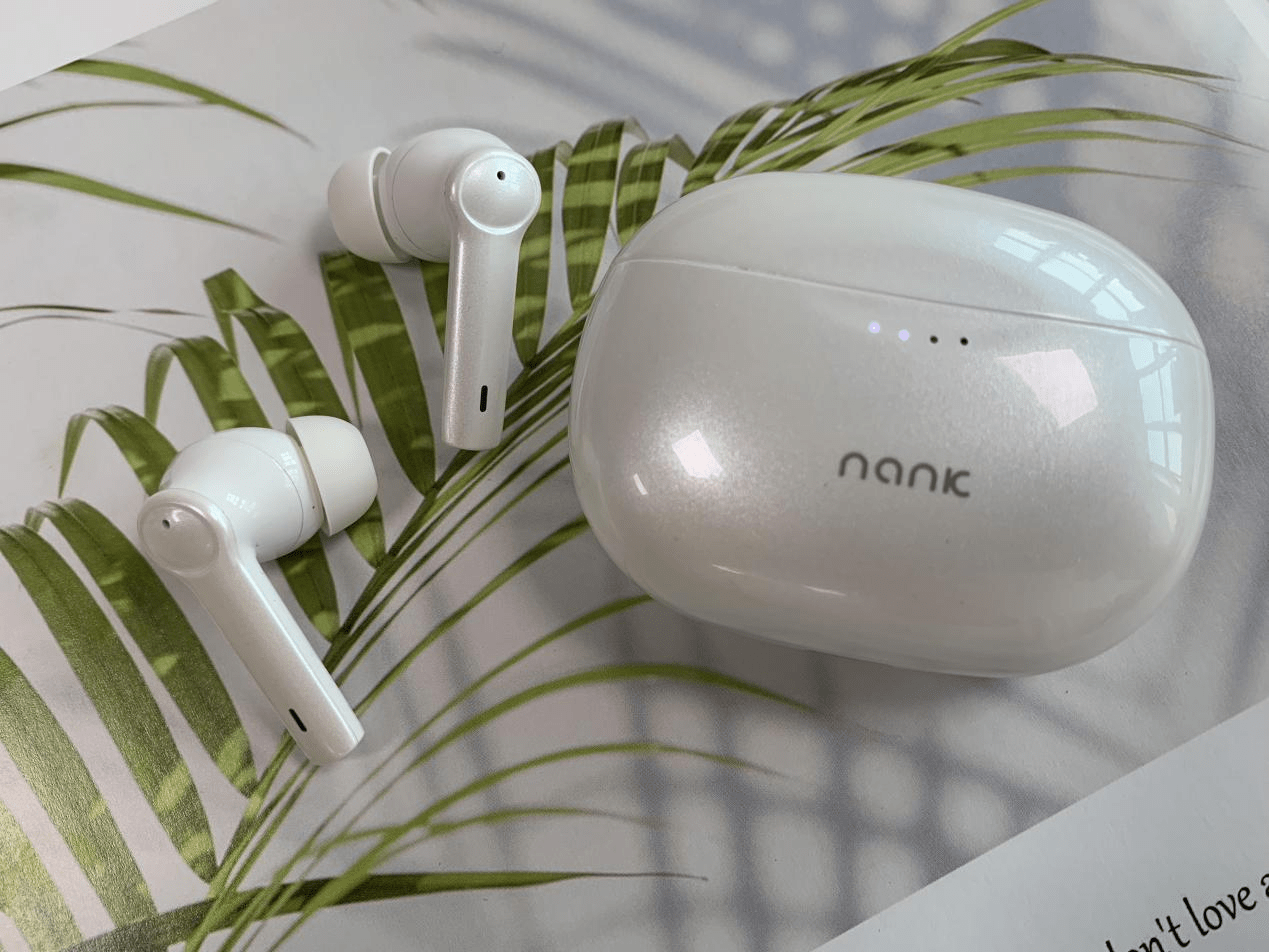 2022年最适合送女生的蓝牙耳机:高颜值蓝牙耳机推荐