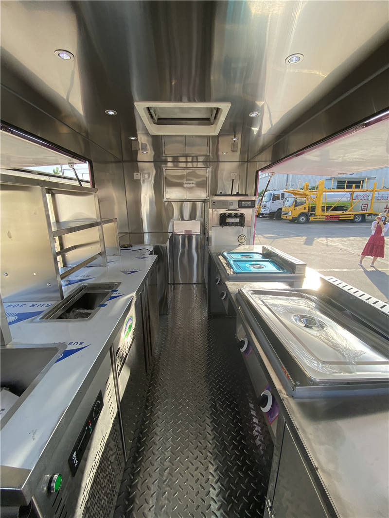 油炸串串路边摆摊小吃车可上牌餐车流动快餐汽车