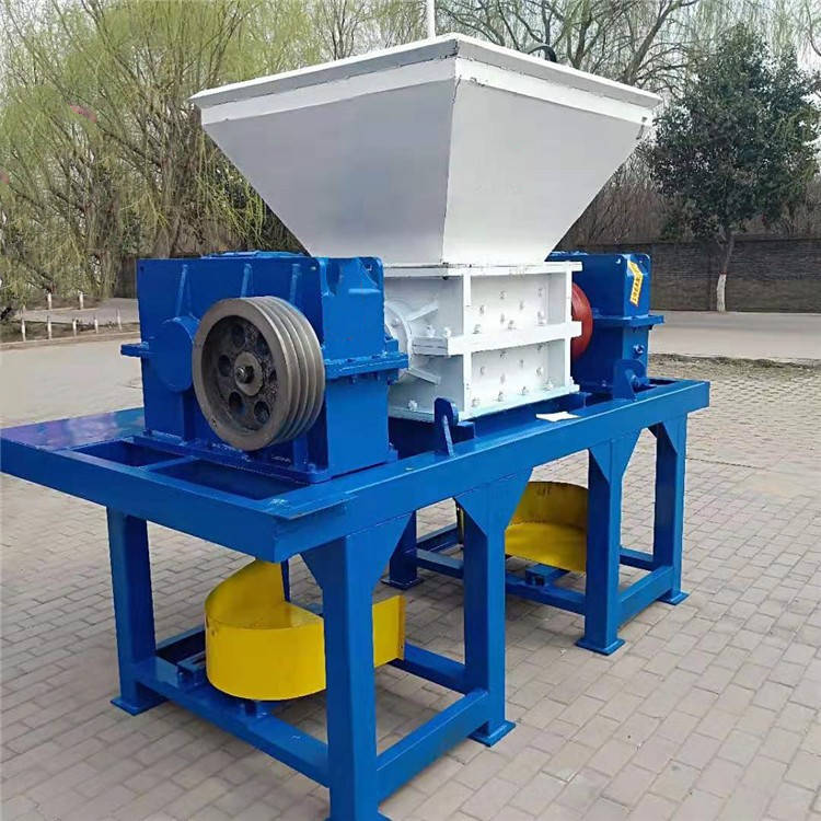 600x600生活垃圾双轴撕碎机外形尺寸及价格