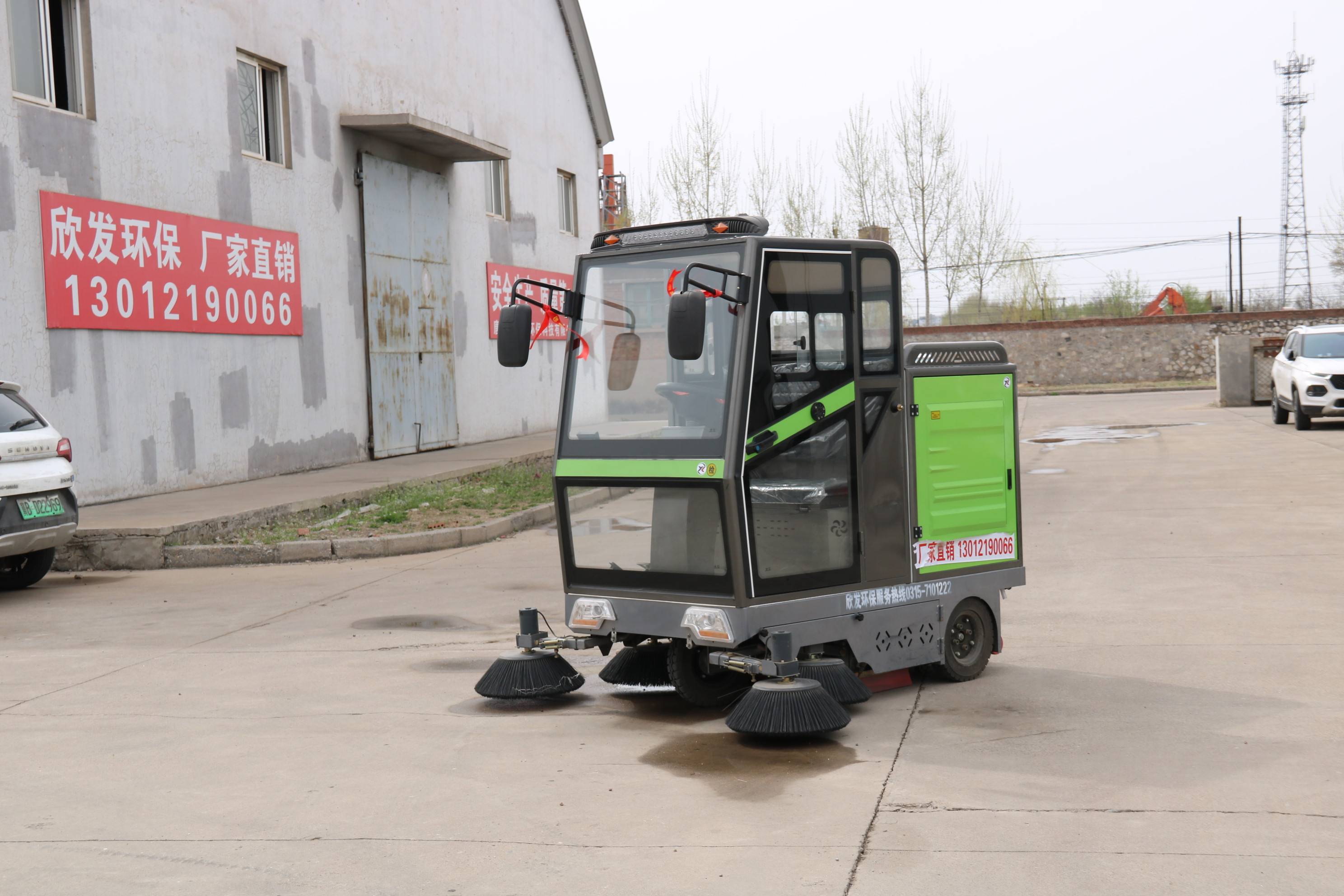 电动清扫车清扫校园的优势有哪些?