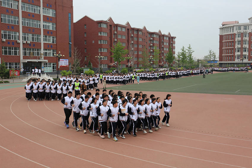 贺阳时空神奇的贺阳衡水一中高级中学