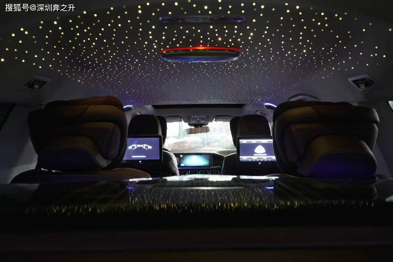 22款奔驰gls450升级迈巴赫gls600内饰星空顶效果