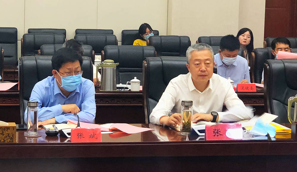 包头市委副书记,市长张锐首先表示热烈欢迎,并简要介绍了包头发展现状