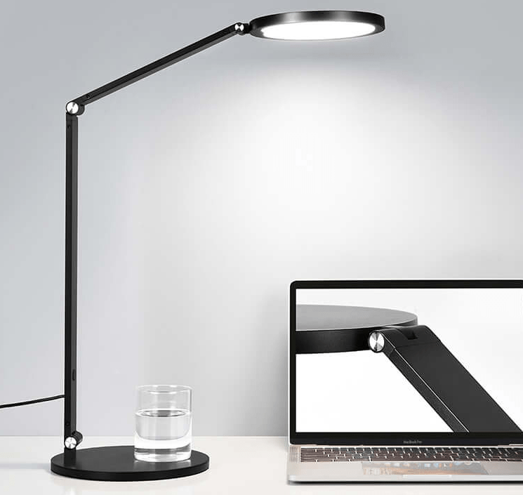 哪种灯对眼睛视力保护最好?推荐几款光线非常柔和的护眼台灯