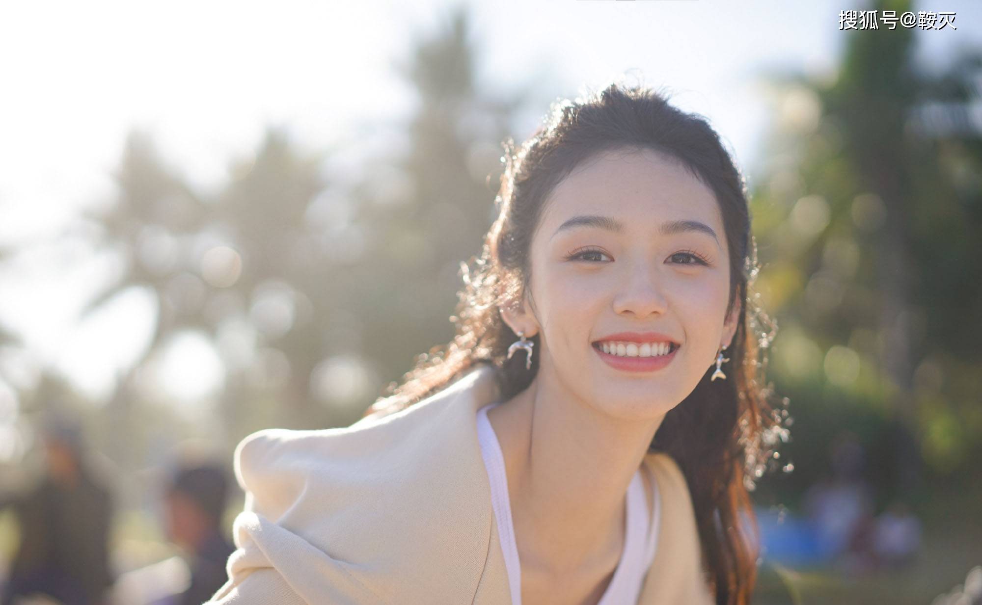 周也的夏日浪漫曲真的好热