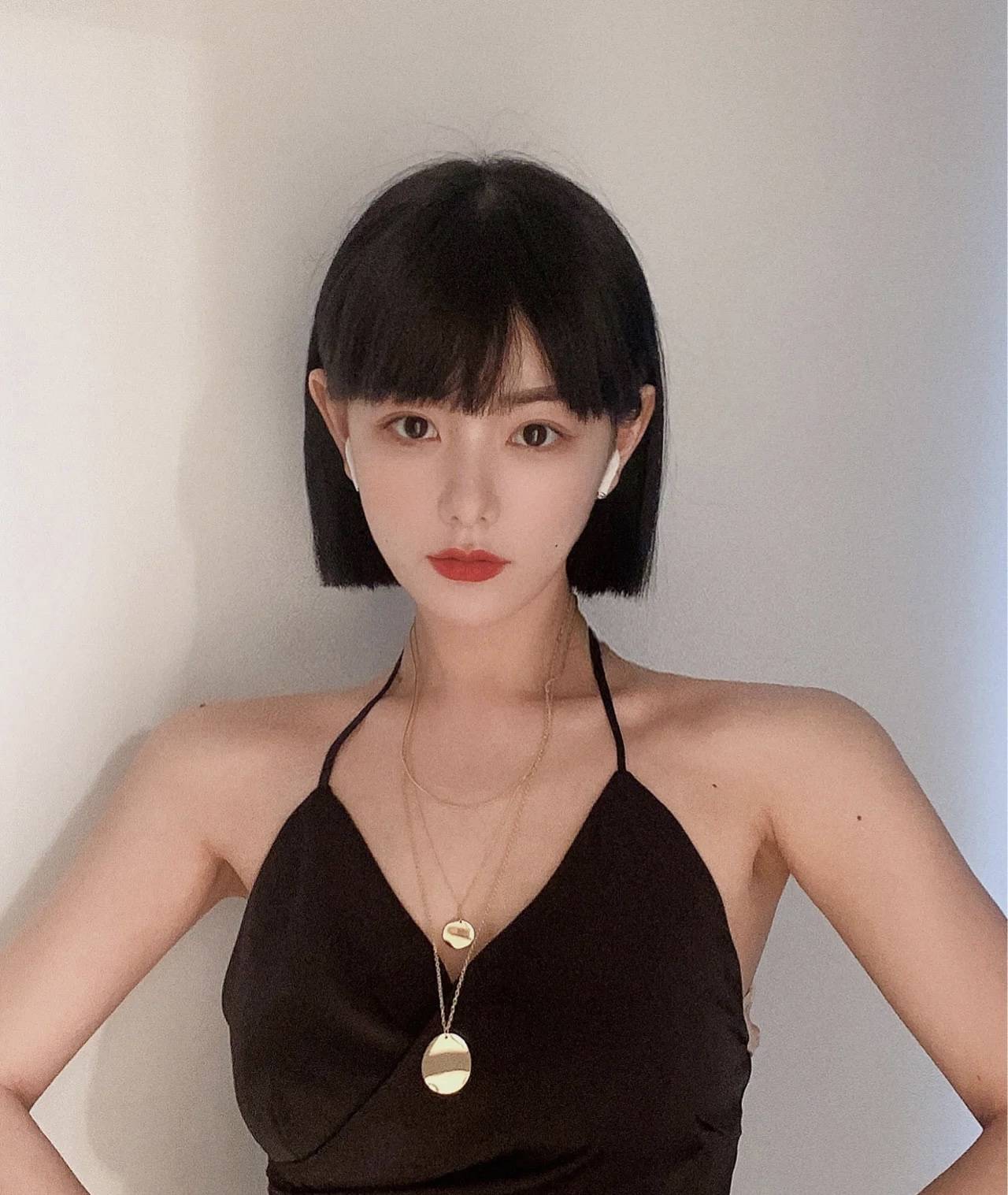 最美一刀切短发_短发