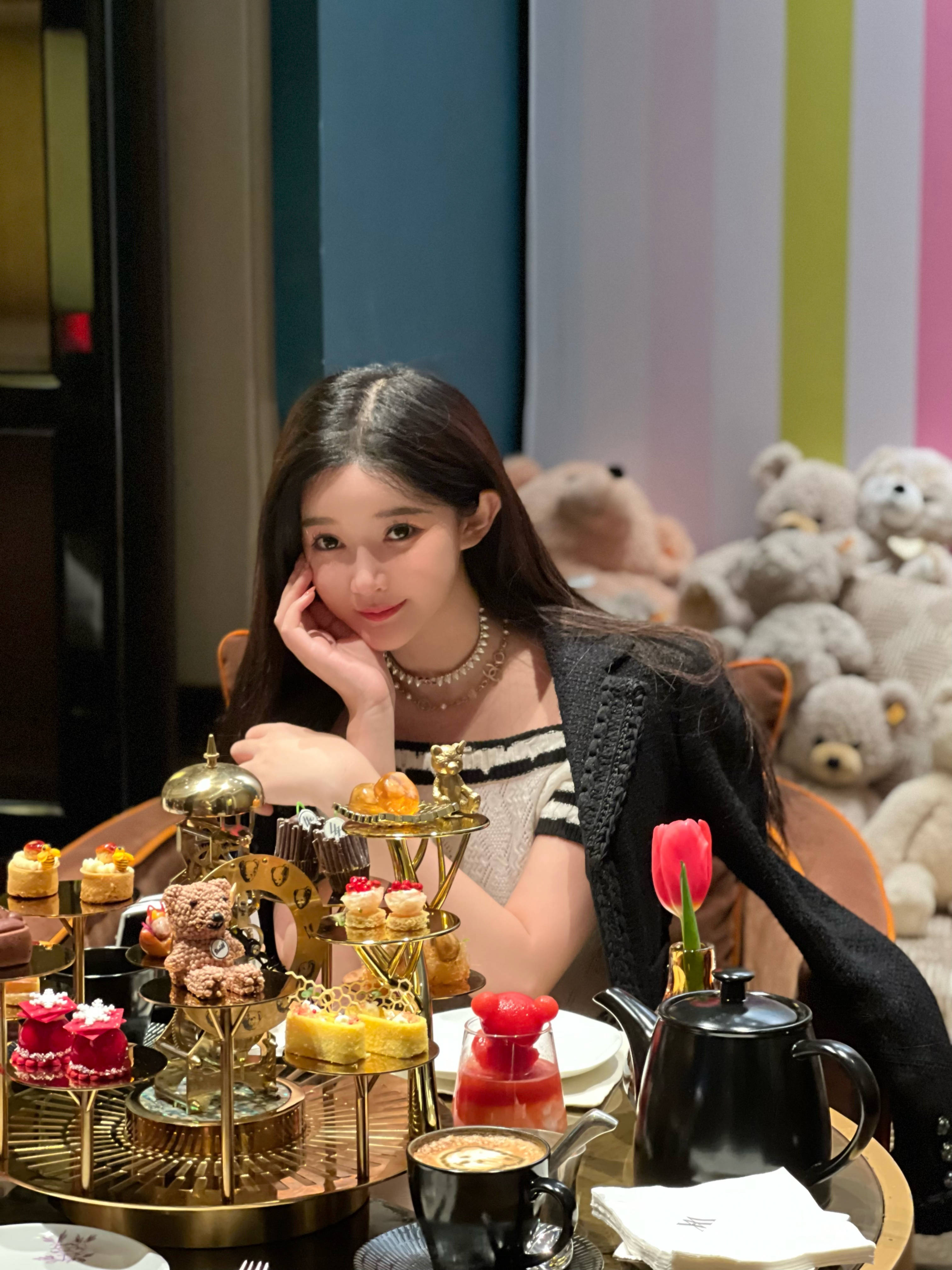 孙心娅曝光一系列生活照清纯可爱宛若天使落入人间的精灵