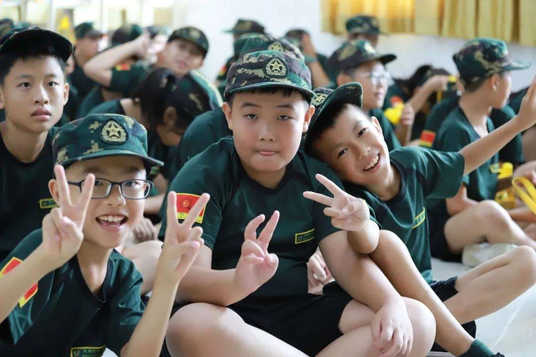 2022年孩子怎么过好暑假推荐到广州黄埔的军事夏令营收获满满